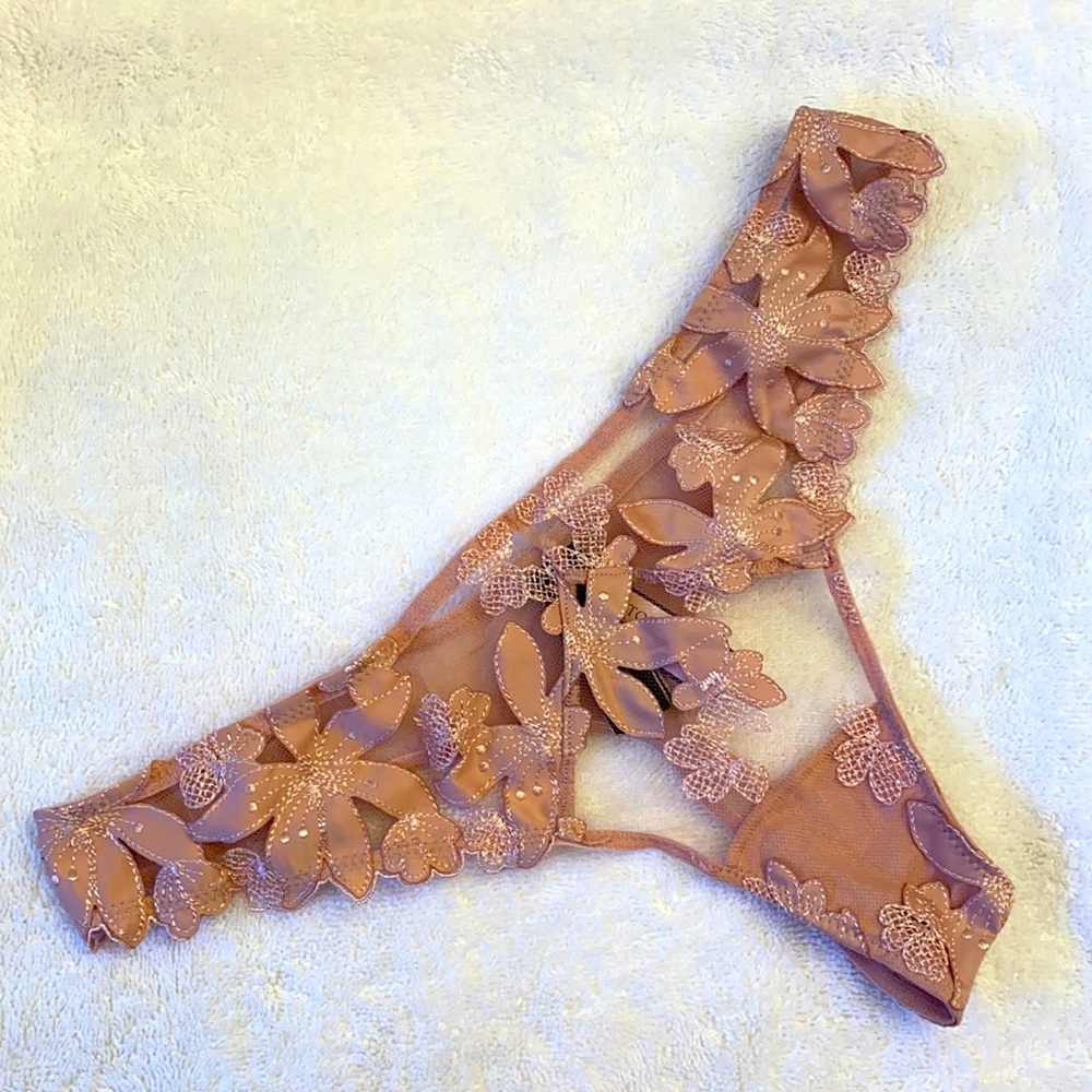 Victoria’s Secret Thong